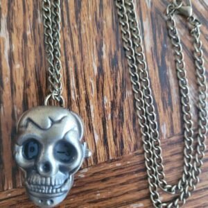 Retro Personality Skull Quartz Pocket Watch Men's with Pendant Chain NEW 4