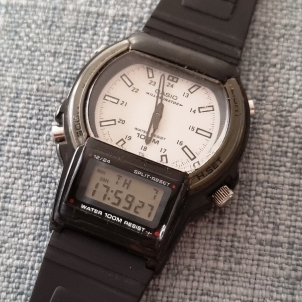 vintage casio aw-61 analog digital alarm chrono illuminator lcd watch qw-1750 cover