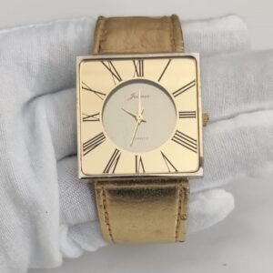 Jacmor Stainless Steel Back Gold Stripe Ladies Wristwatch 2