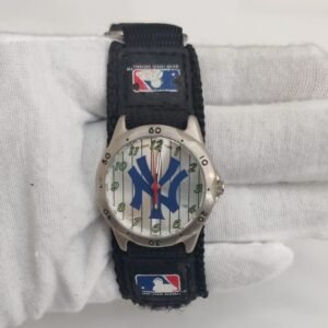 New York Yankees MLB Game Time Nylon Band Wristwatch 2