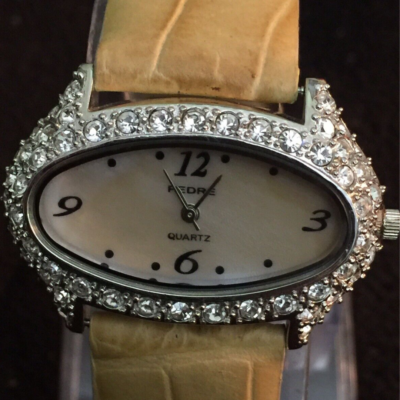 Pedre watch Ladies Oval , Shape Mother Of Pearl Face,Crystal Bezel