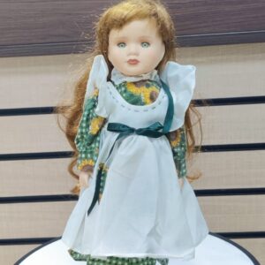 Vintage Porcelain Doll D181 1