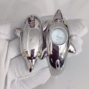 Beautiful Dolphins Stainless Steel Back Ladies Wristwatch Bracelet 1
