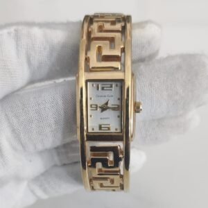 Charter Club Stainless Steel Back Gold Tone Ladies Wristwatch Bracelet 1