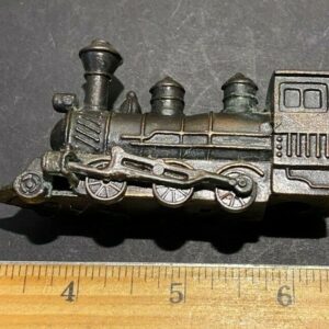 Metal Mini Steam Engine Pencil Sharpener 2