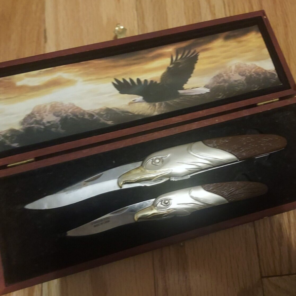 Pocket Folding Knife Set - Eagle Handles in Wood Case from Estate