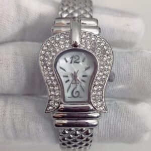 Vintage SR626SW Stainless Steel Back Silver Ladies Wristwatch Bracelet 1