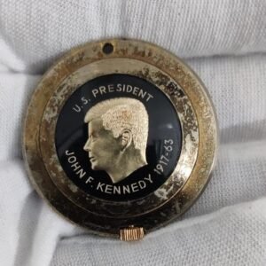 Vintage Sinclair U.S. President John F. Kennedy 1917-63 Pendant Watch 3