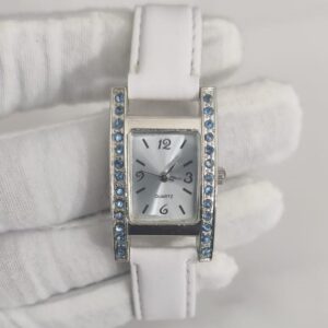 Fancy White Leather Stripes Stainless Steel Back Ladies Wristwatch 3