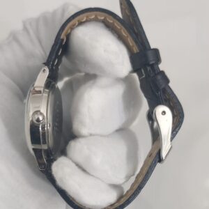 GEN607415 Stainless Steel Back Leather Stripes Ladies Wristwatch 3