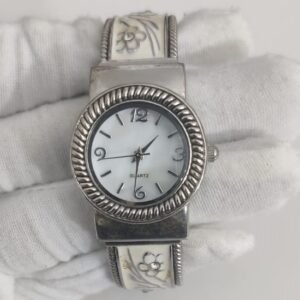 JC807269 Stainless Steel Back Ladies Wristwatch Bracelet 1
