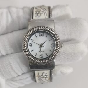 JC807269 Stainless Steel Back Ladies Wristwatch Bracelet 3