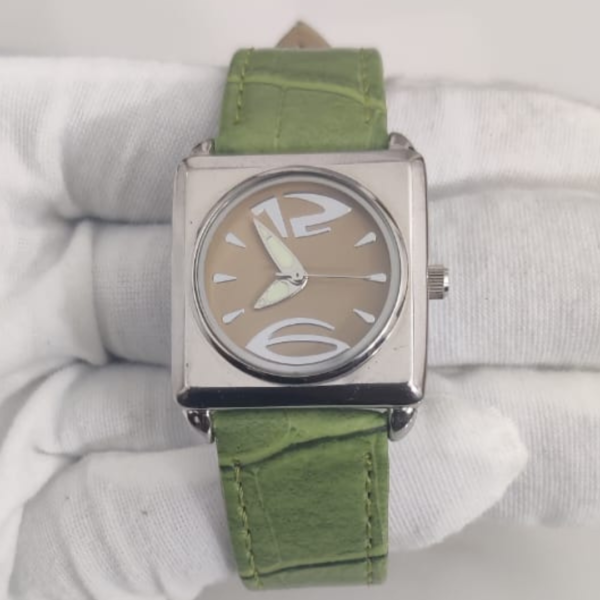 Stainless Steel Back Japan Movement Green Leather Stripes Wristwatch