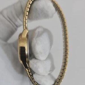 Timex UU Stainless Steel Back Gold Tone Stainless Steel Back Ladies Wristwatch Bracelet 4