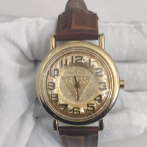 Vintage Guess G56044L Stainless Steel Back Wristwatch 1