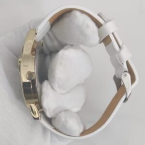 White Kitty Stainless Steel Back Leather Stripes Ladies Wristwatch 3