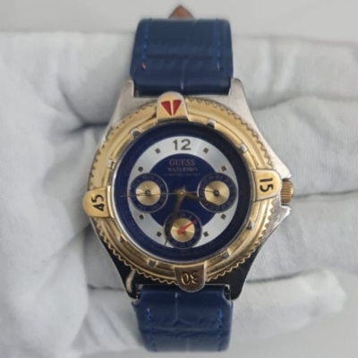 1997 Guess Waterpro Stainless Steel Back Leather Stripe Wristwatch
