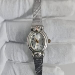 Advance WS50889W Stainless Steel Back Ladies Wristwatch Bracelet 2