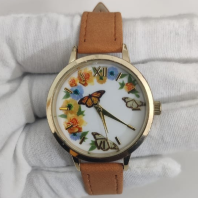 Butterfly Theme Stainless Steel Back Leather Stripes Ladies Wristwatch