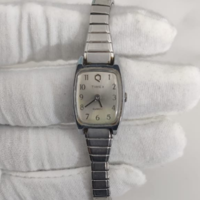Timex K Cell Stainless Steel Back Ladies Wristwatch Bracelet