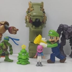 Toy Figures Set #2 4