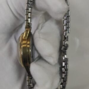Vintage Gruen Automatic Stainless Steel Back Ladies Wristwatch Bracelet 4