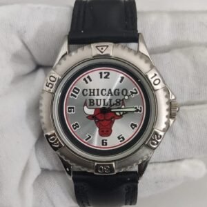 Vintage NBA Chicago Bulls Stainless Steel Back Japan Movement Wristwatch 1998 3