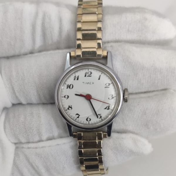 Vintage Timex Automatic Stainless Steel Back Ladies Wristwatch Bracelet