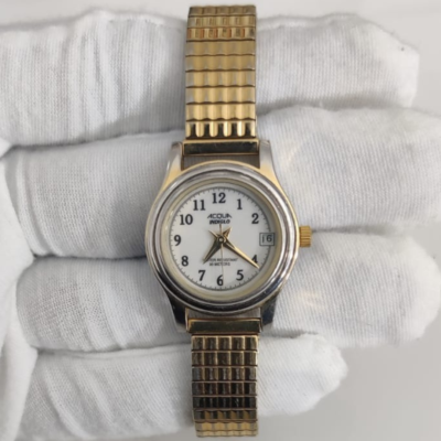 ACQUA Indiglo L8  Gold Tone Ladies Wristwatch Bracelet