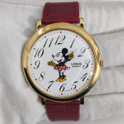 Vintage Lorus Disney V501-QA20 Ladies Wristwatch
