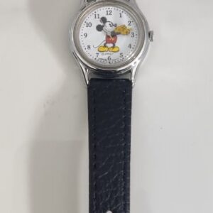 Lorus Disney V515-6080 A1 Mickey Mouse Theme Ladies Wristwatch 3