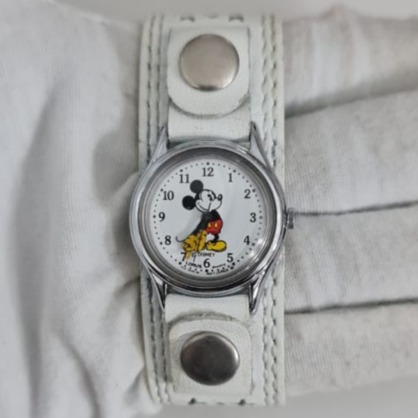 Lorus Disney V515-6080 Ladies Wristwatch