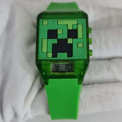 Minecraft MIN4014WM 0819  Accutime Kids Wristwatch