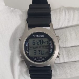 ST.MORITZ Desinged In Vancover Canada Assembled In Japan Wristwatch 2