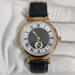 The Metropoliton Museum Of Art Leather Stripes Wristwatch 2