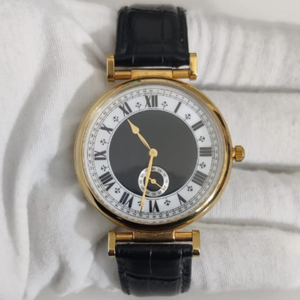 The Metropoliton Museum Of Art Leather Stripes Wristwatch