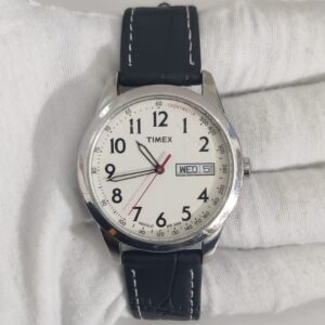 Timex Indiglo Tachymeter W2 Wristwatch 1