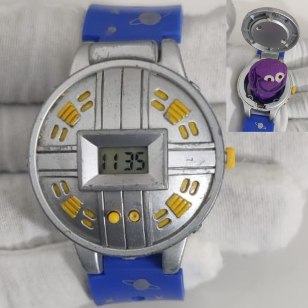 Vintage 90's AVON Galactic UFO Watch Pop-out Space ALIEN Collectors Choice Kids Wristwatch