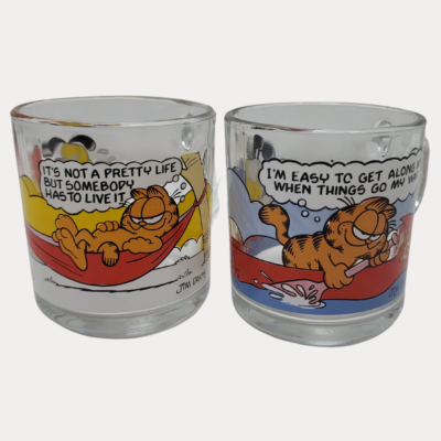 Vintage Garfield and Odie McDonalds Glass Mug Coffee Cup 1978
