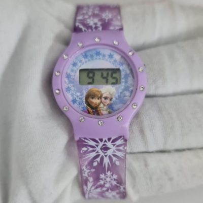 Zeon Frozen FROZ9RC Kids Wristwatch