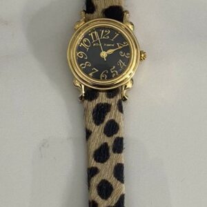 Betsey Johnson U54-05 BJ2027 Japan Movement Ladies Wristwatch 3