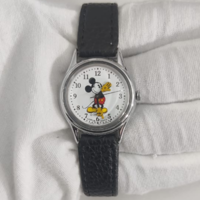 Vintage Lorus Disney V515-6080 Japan Movement Ladies Wristwatch