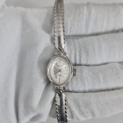 Vintage Waltham Incabloc Hand Winding Ladies Wristwatch Silver Coated