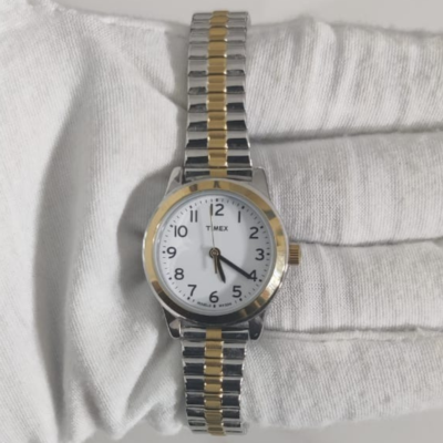 Timex T2N068 Ladies Wristwatch Bracelet