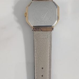 Vintage Classic Guess Japan Movement Ladies Wristwatch 1997 4