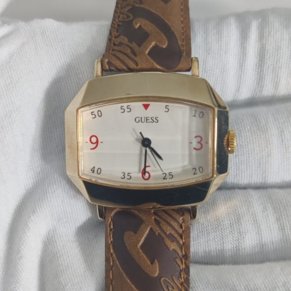 Vintage Classic Guess Japan Movement Ladies Wristwatch 1997