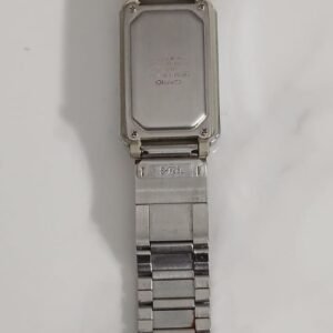 Casio 1605 LA-200 Made In Malaysia Ladies Wristwatch 4