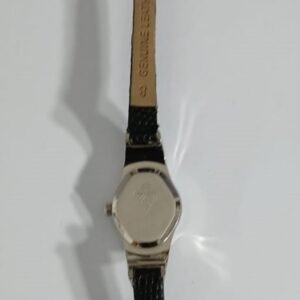 Gucci 10006 Ladies Wristwatch 4