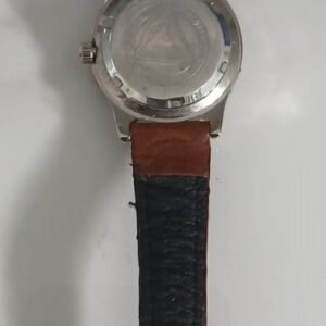 Vintage Guess Ladies Wristwatch 1995 4