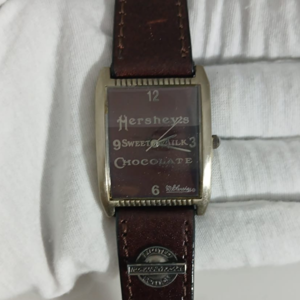 Vintage Hershey's HYS02 01706 20000 Wristwatch 1994